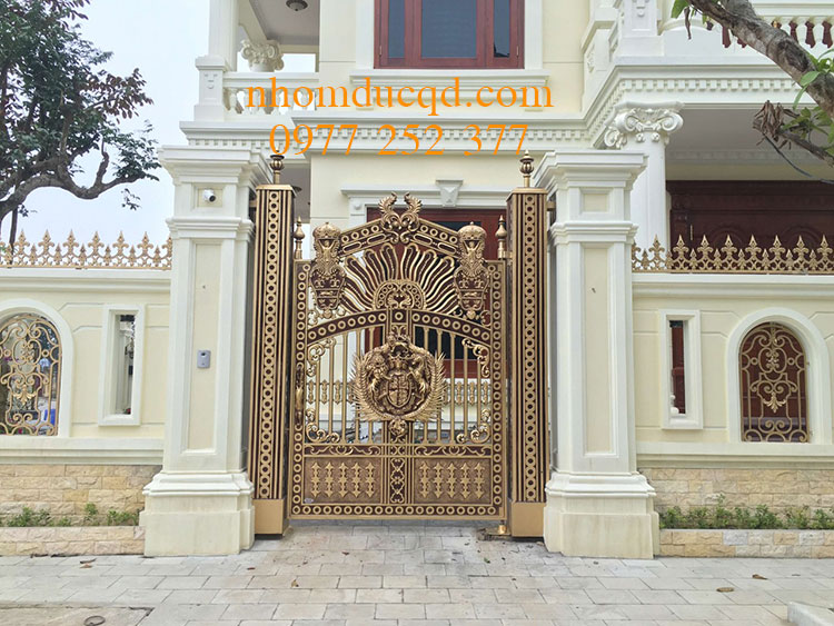 Thi công thiết kế cổng nhôm đúc tại Hà Nam